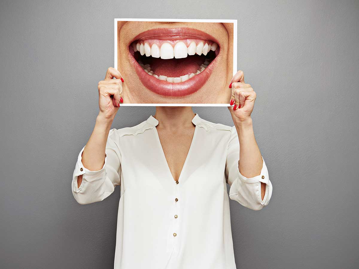 9 hábitos que perjudican la salud dental